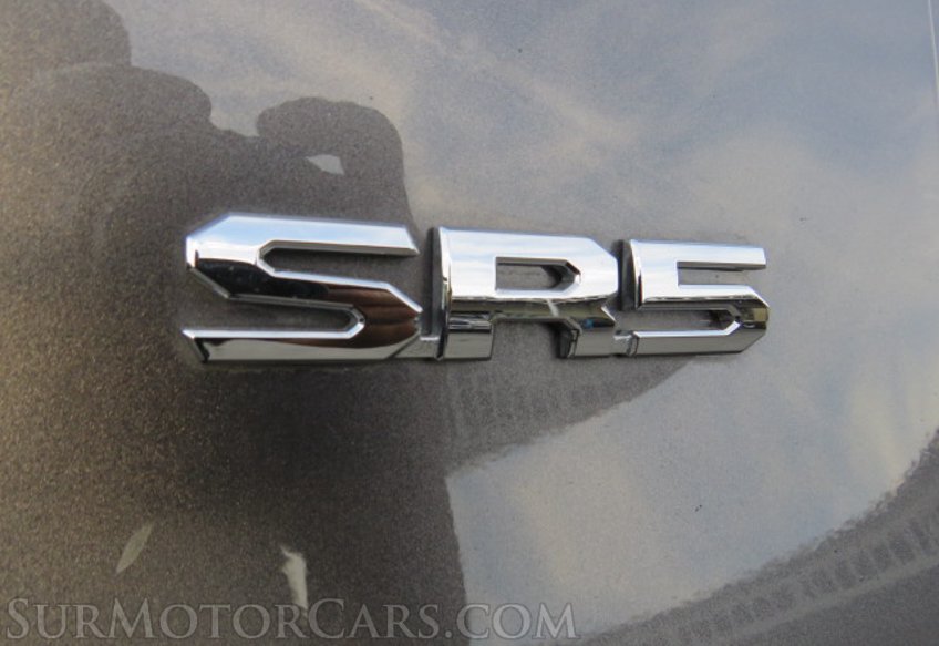 2022 Toyota Tundra 4WD - Image 13