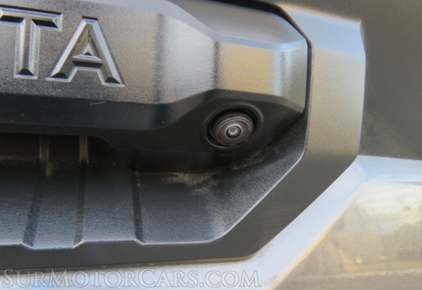 2022 Toyota Tundra 4WD - Image 15