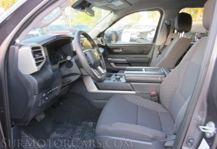 2022 Toyota Tundra 4WD - Image 28