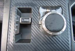 2022 Toyota Tundra 4WD - Image 42