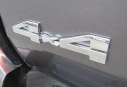 2022 Toyota Tundra 4WD - Image 18