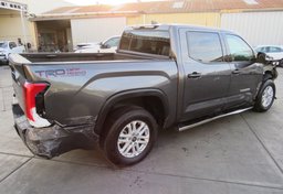 2022 Toyota Tundra 4WD - Image 7