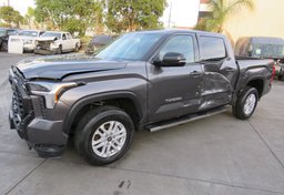 2022 Toyota Tundra 4WD - Image 1