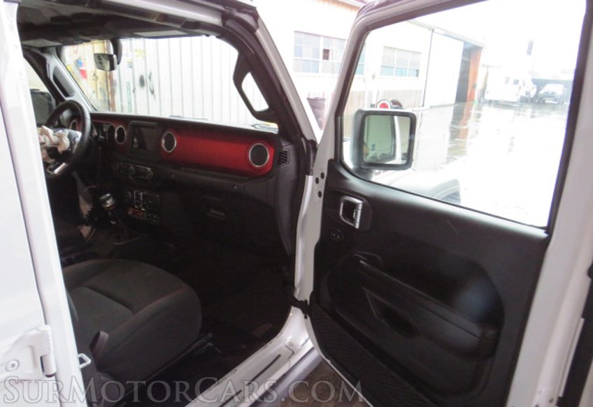 2021 Jeep Gladiator - Image 27