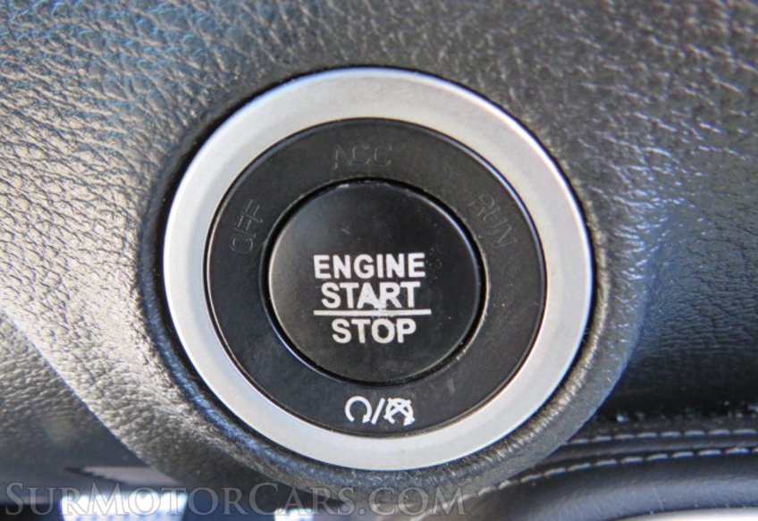 2017 Dodge Challenger - Image 33