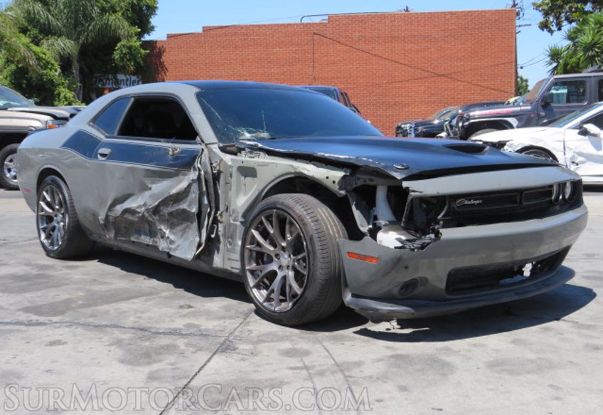 2017 Dodge Challenger - Image 4