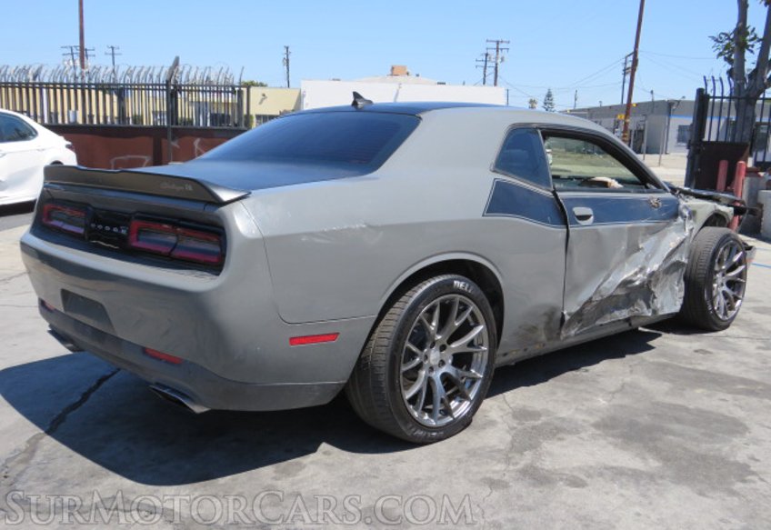 2017 Dodge Challenger - Image 8