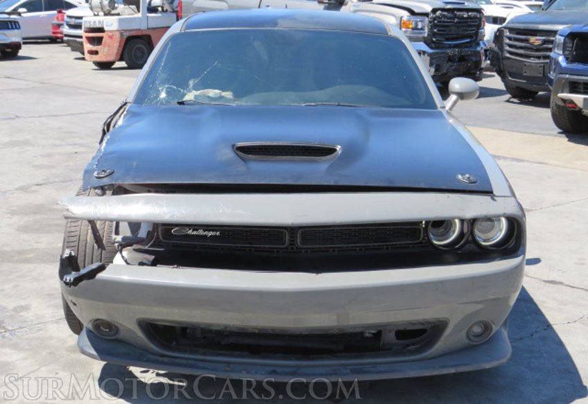 2017 Dodge Challenger - Image 9