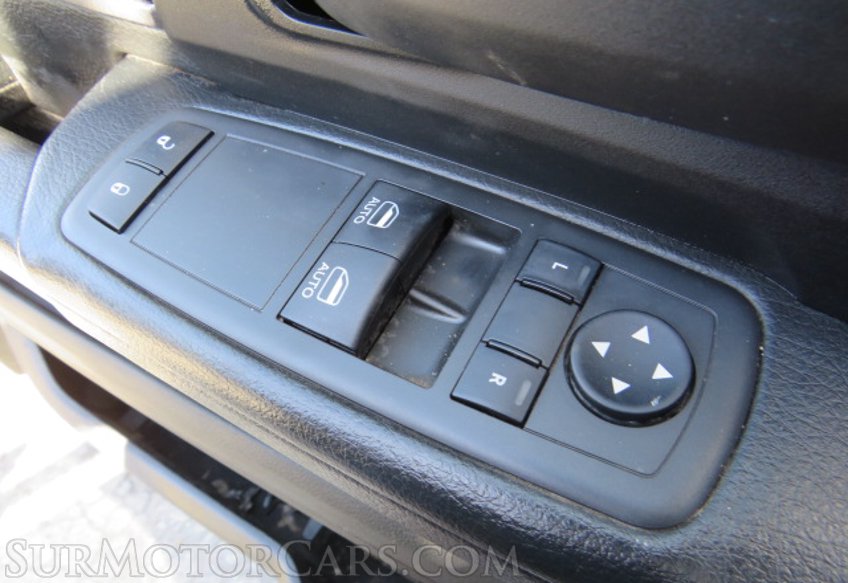 2022 Ram 2500 - Image 40