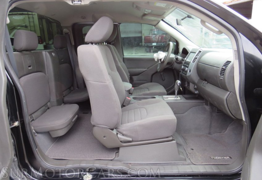 2019 Nissan Frontier - Image 22