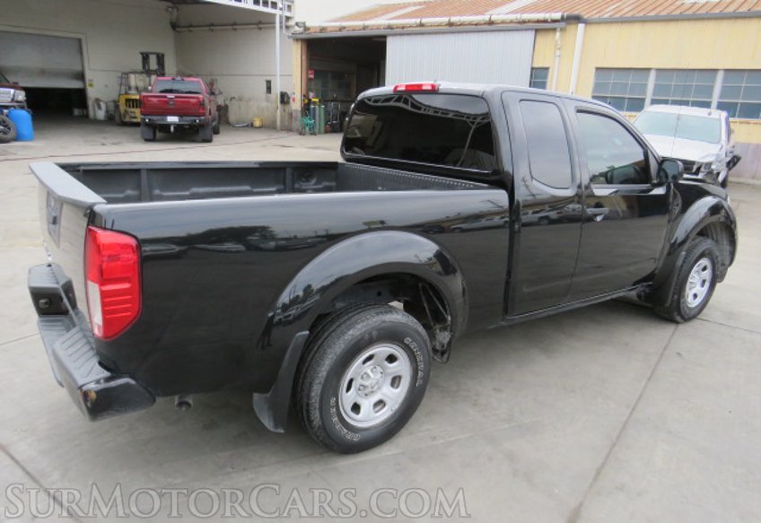 2019 Nissan Frontier - Image 5