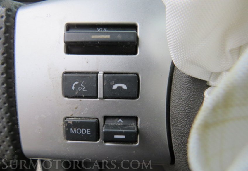 2019 Nissan Frontier - Image 30