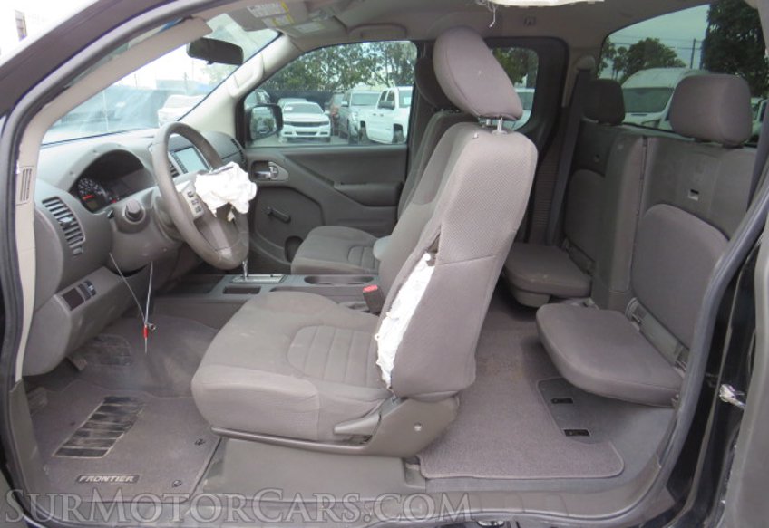 2019 Nissan Frontier - Image 21