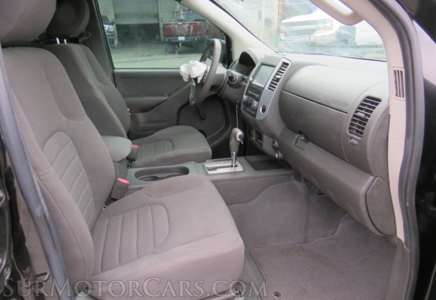 2019 Nissan Frontier - Image 26