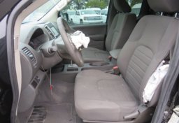 2019 Nissan Frontier - Image 23