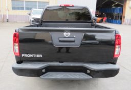 2019 Nissan Frontier - Image 10