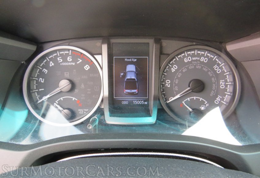 2022 Toyota Tacoma - Image 36