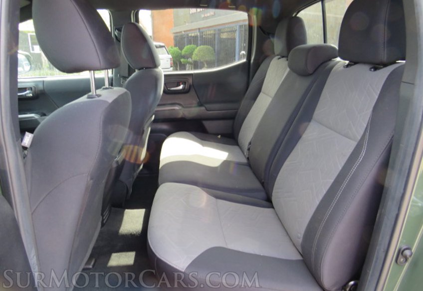 2022 Toyota Tacoma - Image 29