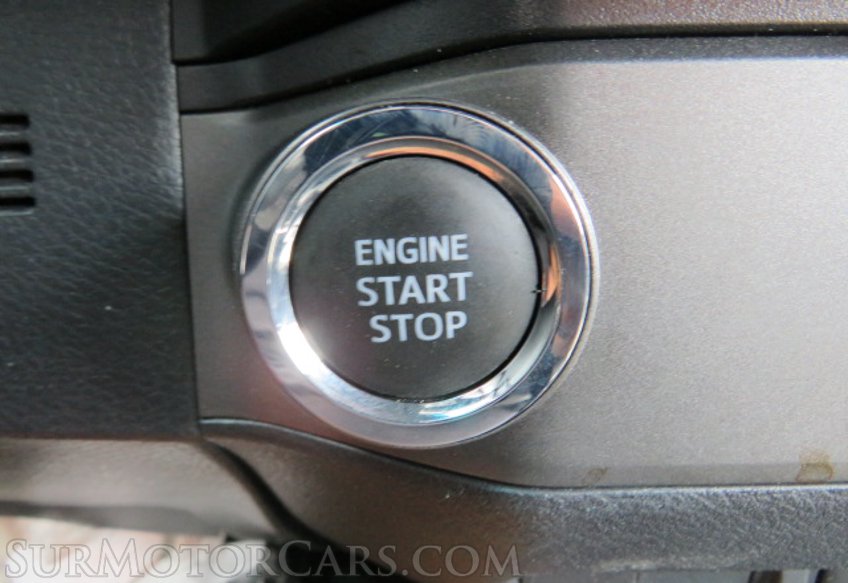 2022 Toyota Tacoma - Image 38