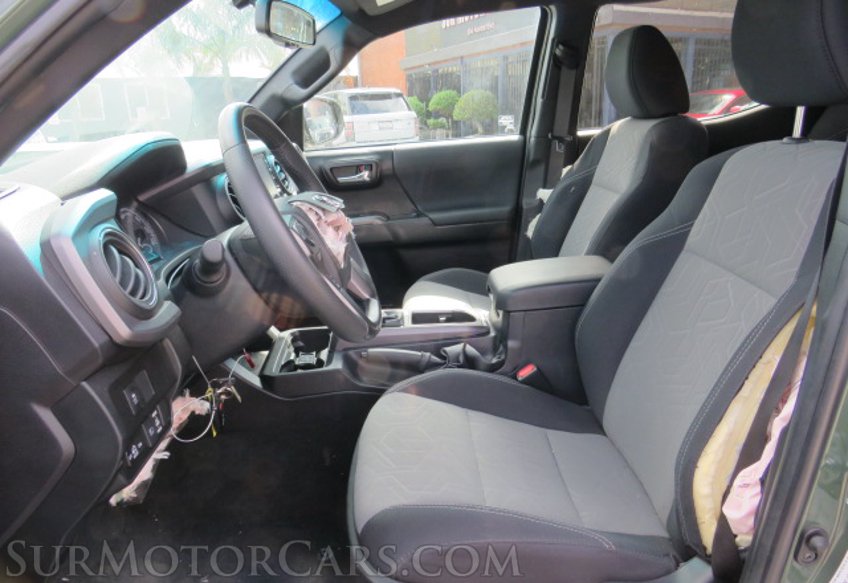 2022 Toyota Tacoma - Image 27