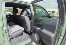 2022 Toyota Tacoma - Image 24