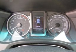 2022 Toyota Tacoma - Image 36