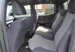 2022 Toyota Tacoma - Image 31