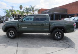 2022 Toyota Tacoma - Image 6