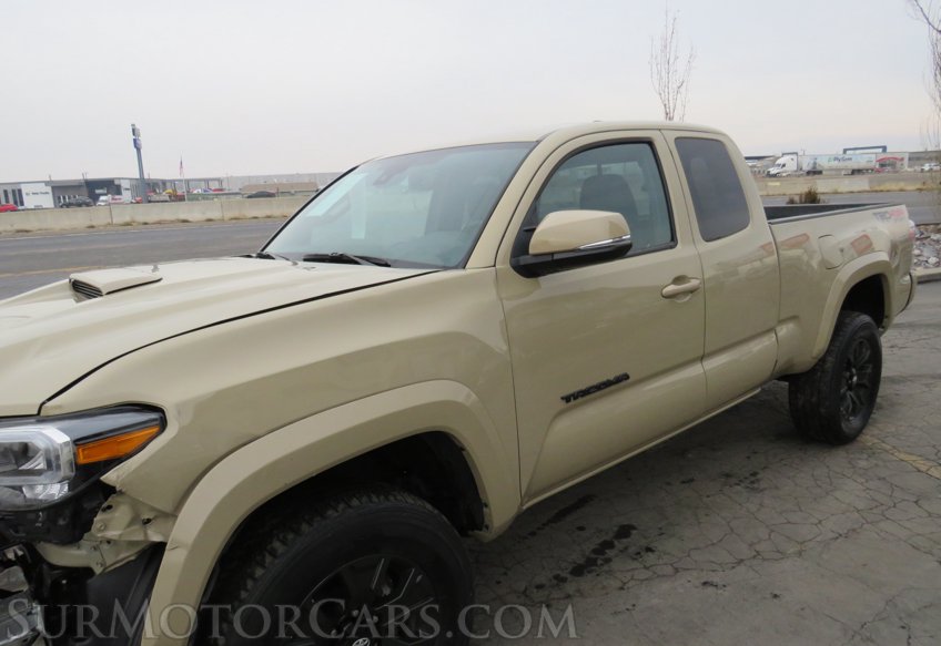 2020 Toyota Tacoma 4WD - Image 17