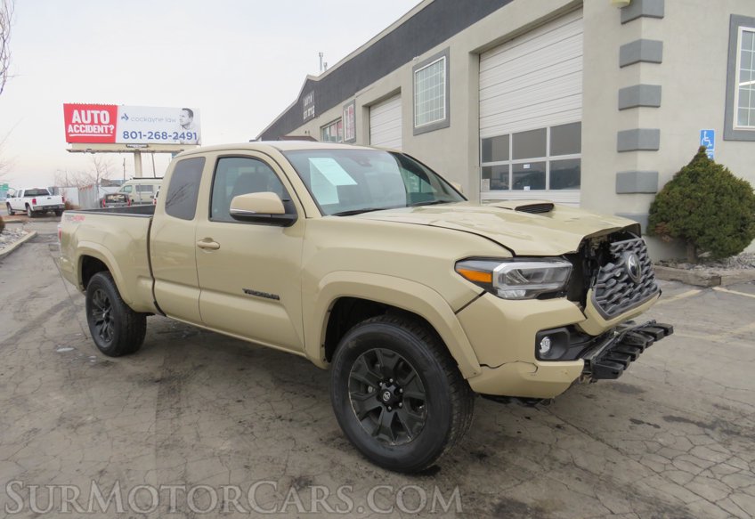 2020 Toyota Tacoma 4WD - Image 3