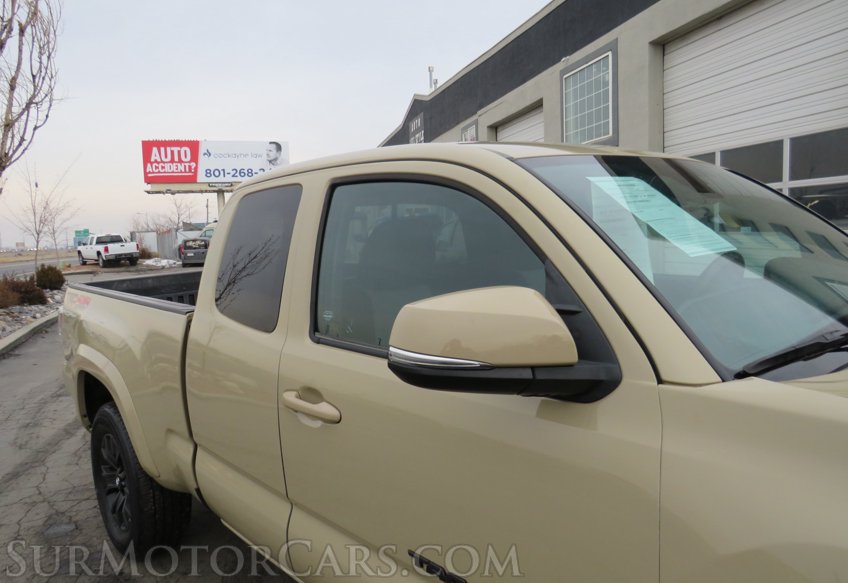 2020 Toyota Tacoma 4WD - Image 13