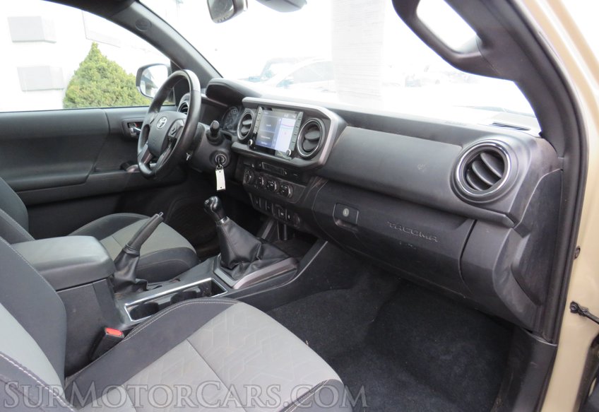 2020 Toyota Tacoma 4WD - Image 29