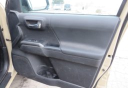 2020 Toyota Tacoma 4WD - Image 51