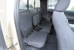 2020 Toyota Tacoma 4WD - Image 34