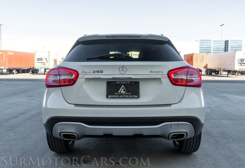 2018 Mercedes-Benz GLA - Image 56