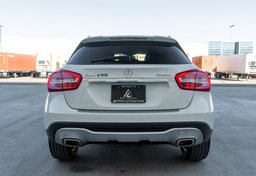 2018 Mercedes-Benz GLA - Image 56