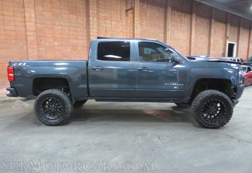 2018 Chevrolet Silverado 1500 - Image 5