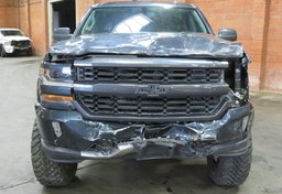 2018 Chevrolet Silverado 1500 - Image 11