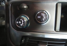 2018 Chevrolet Silverado 1500 - Image 25