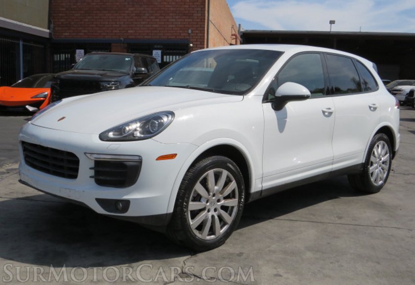 2017 Porsche Cayenne - Image 8