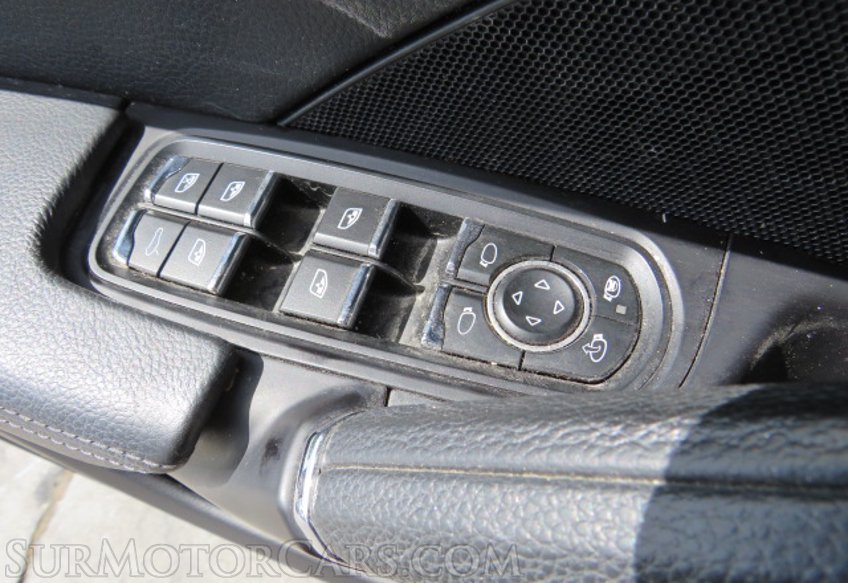 2017 Porsche Cayenne - Image 41