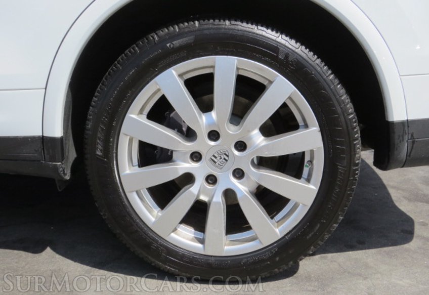 2017 Porsche Cayenne - Image 51