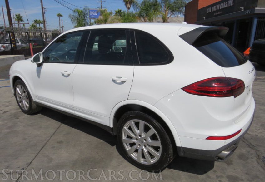 2017 Porsche Cayenne - Image 7