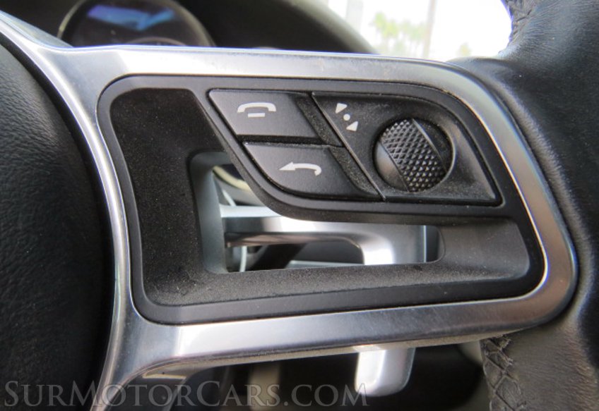 2017 Porsche Cayenne - Image 16