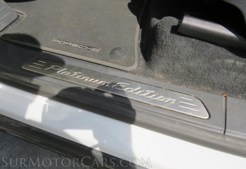 2017 Porsche Cayenne - Image 40