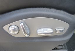 2017 Porsche Cayenne - Image 28