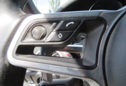 2017 Porsche Cayenne - Image 17