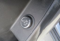 2019 Chevrolet Traverse - Image 43