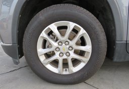 2019 Chevrolet Traverse - Image 18