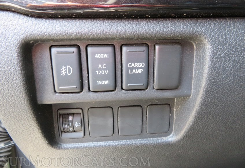 2019 Nissan Titan - Image 50